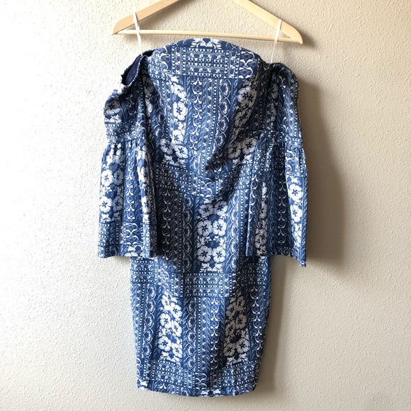 Elliatt Manet Floral Midi Dress W/ Bell Sleeves XS - Picture 6 of 8